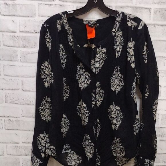 Lucky brand black and cream top - Picture 1 of 3